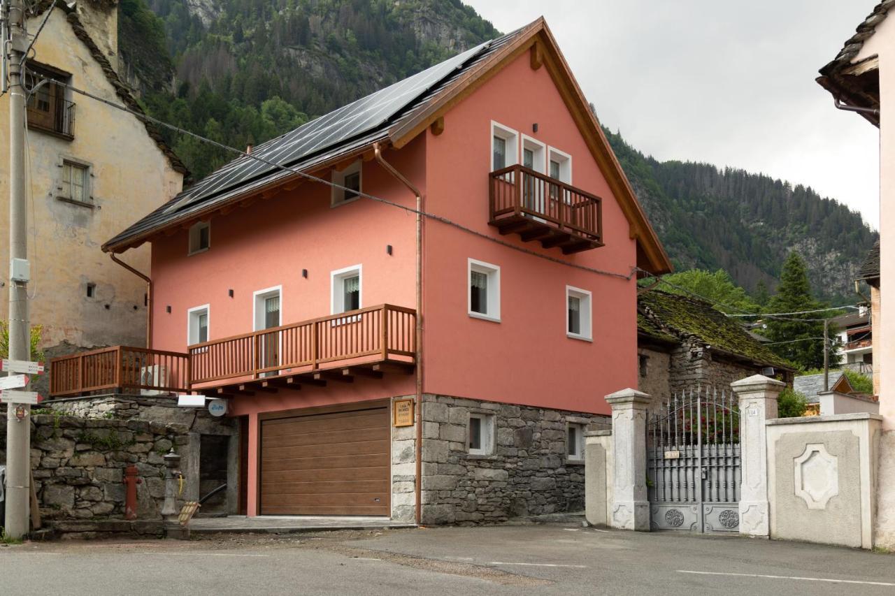 Casa Vacanze Le Falesie บาเชโน ภายนอก รูปภาพ