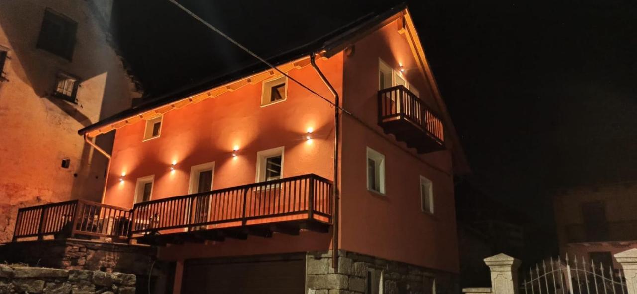 Casa Vacanze Le Falesie บาเชโน ภายนอก รูปภาพ